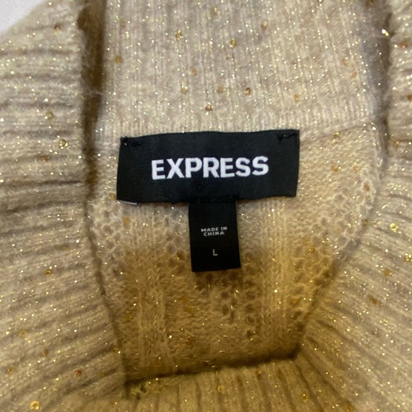 Express Beige Textured Knit Sweater - Picture 3 of 7